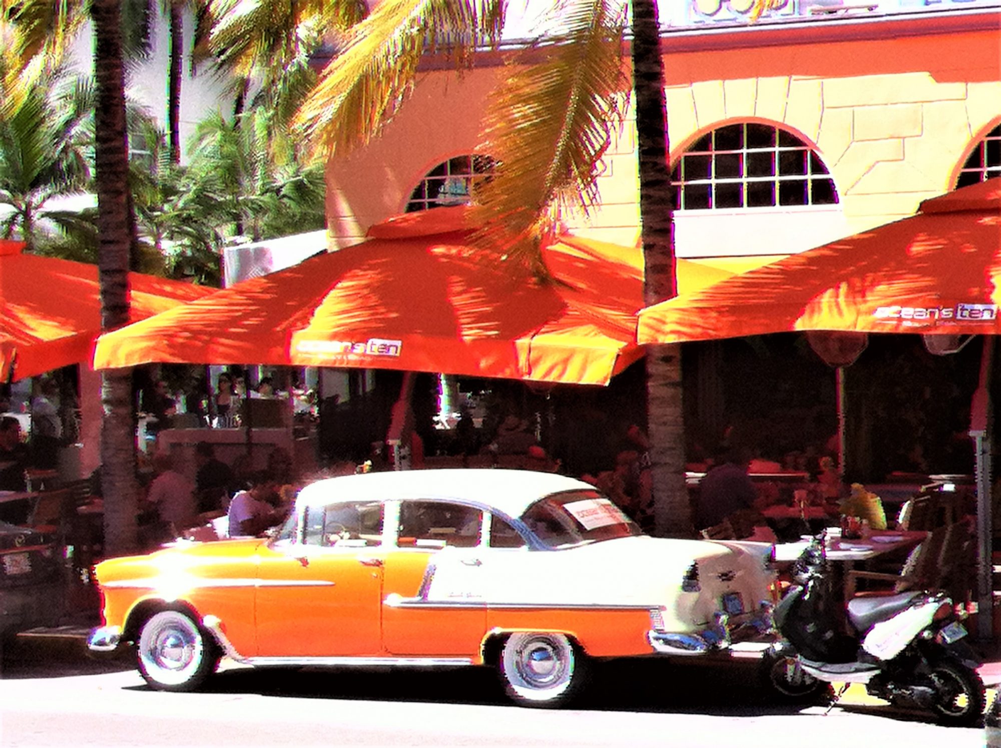 Cycling Miami Beach: Ocean Drive