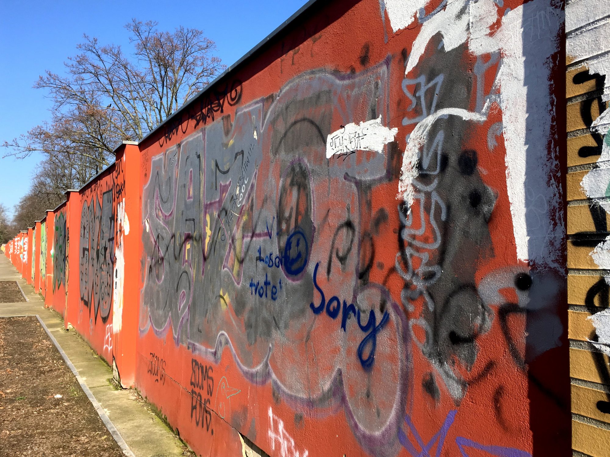 Berlin Top Ten sights: the Berlin Wall Berlin Top Ten sights: the Berlin Wall