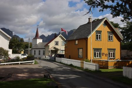 Reine main street, Lofoten