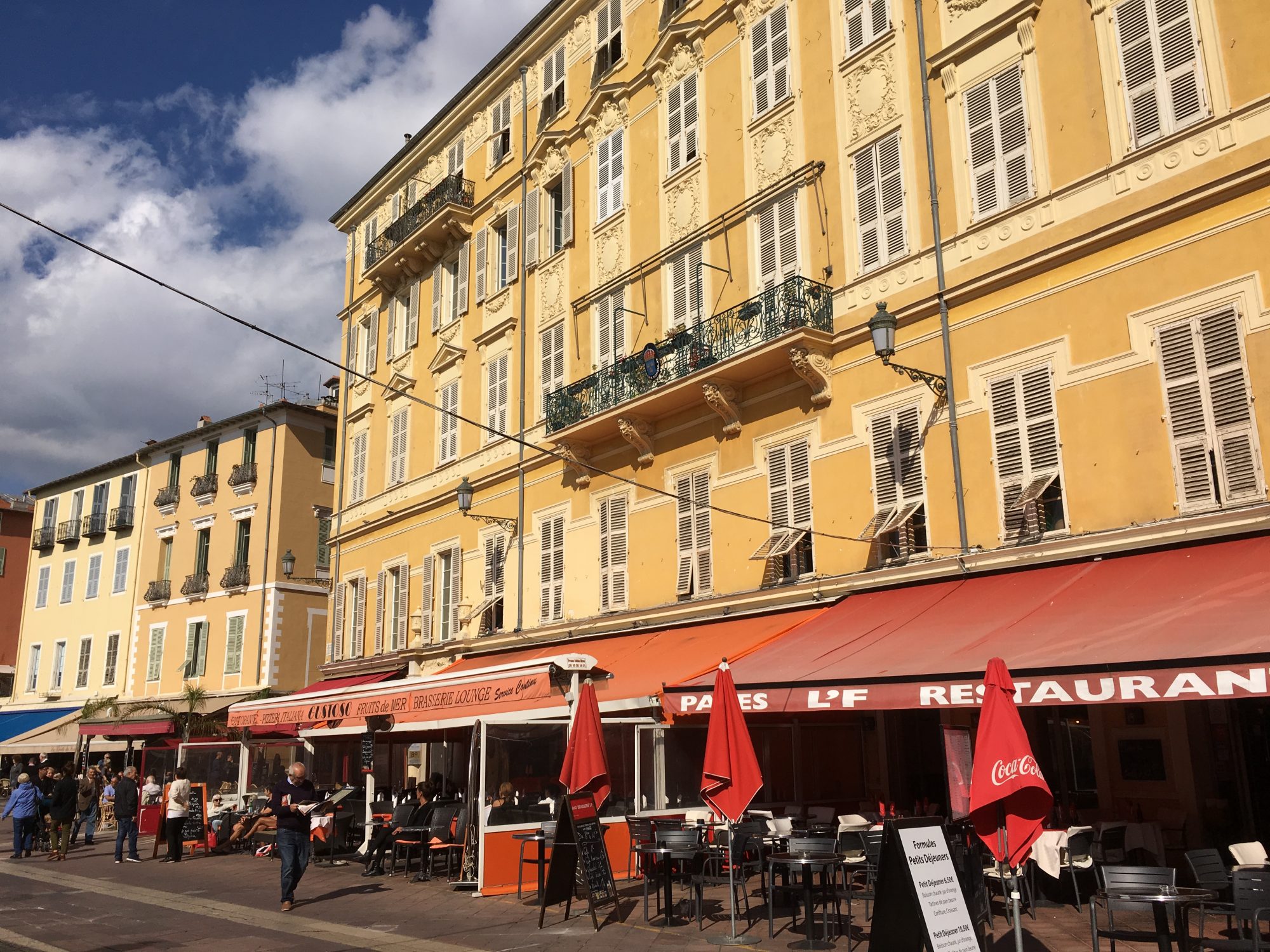 What to see in Nice in one day: Nice old town