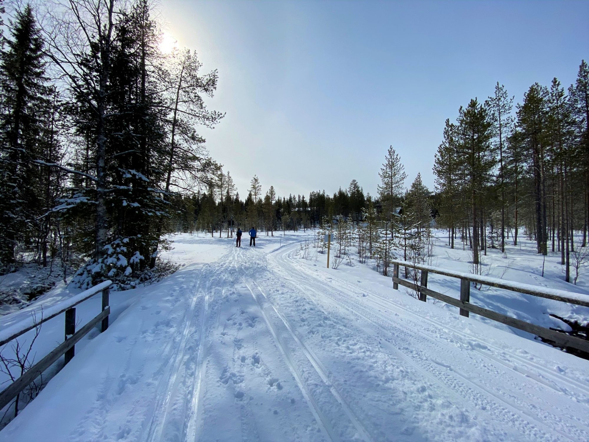 Lapland spring: a perfect time for skiing Arctic Lapland spring: crossing a mountain river