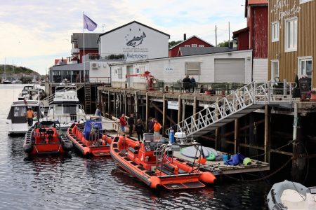 Life in a Lofoten fishing village: Henningsvaer