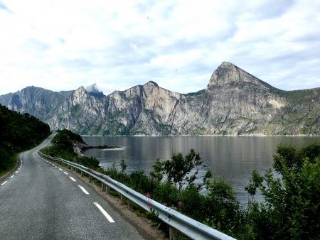 The scenic route of Senja