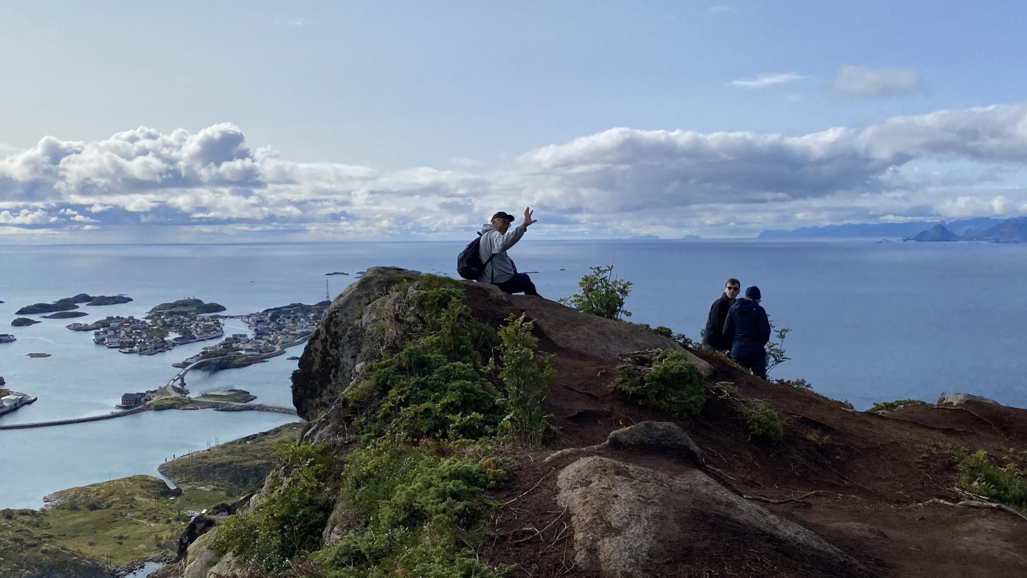 Hey from Heia, Lofoten! Greetings from the top of Heia, Henningsvaer!