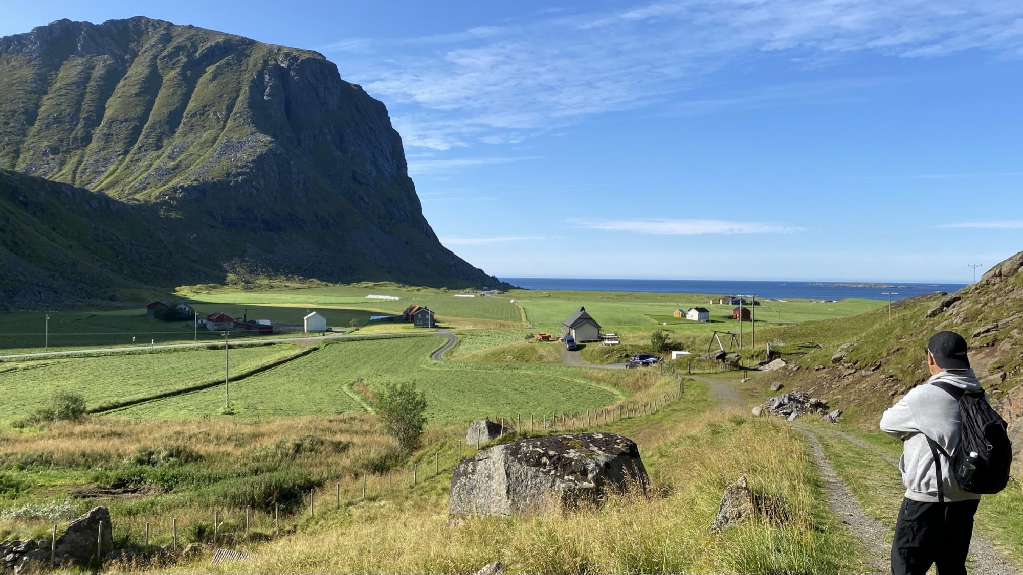 Hike to Uttakleiv, Lofoten Hike to Uttakleiv, Lofoten