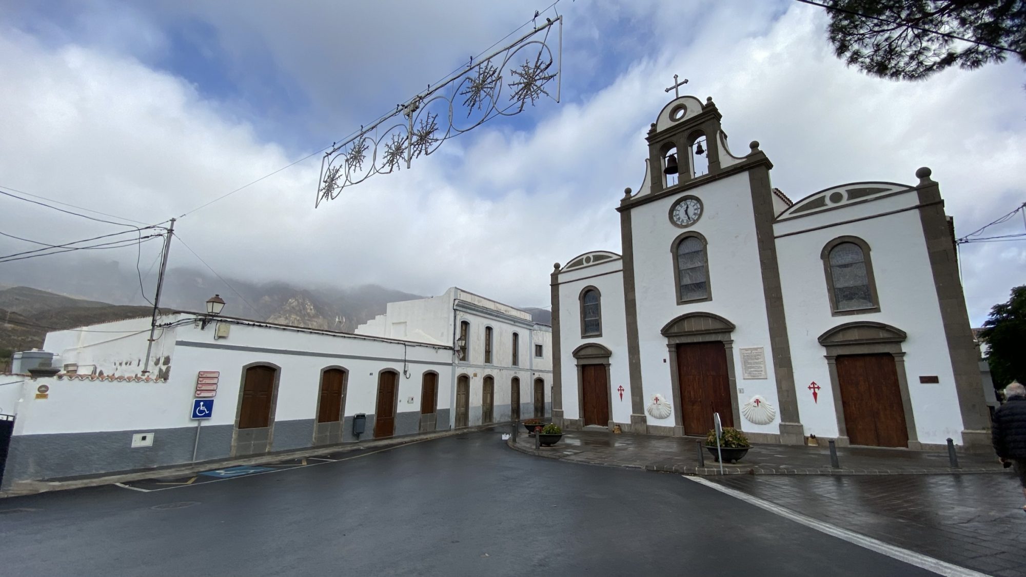 The parish church of San Bartolome de Tirajana Drive to Gran Canaria mountains: iglesia de San Bartolome de Tirajana