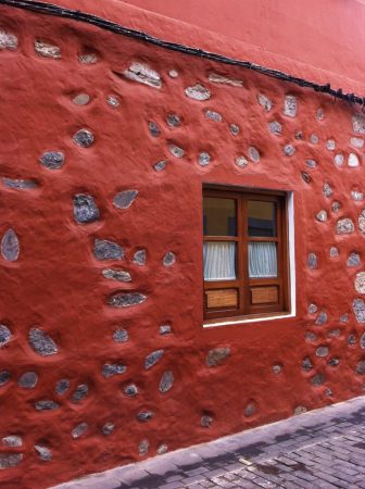 Santa Brigida house wall in the Las Palmas mountains
