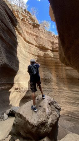 Visiting the canyon of Barranco de las Vacas, Gran Canaria