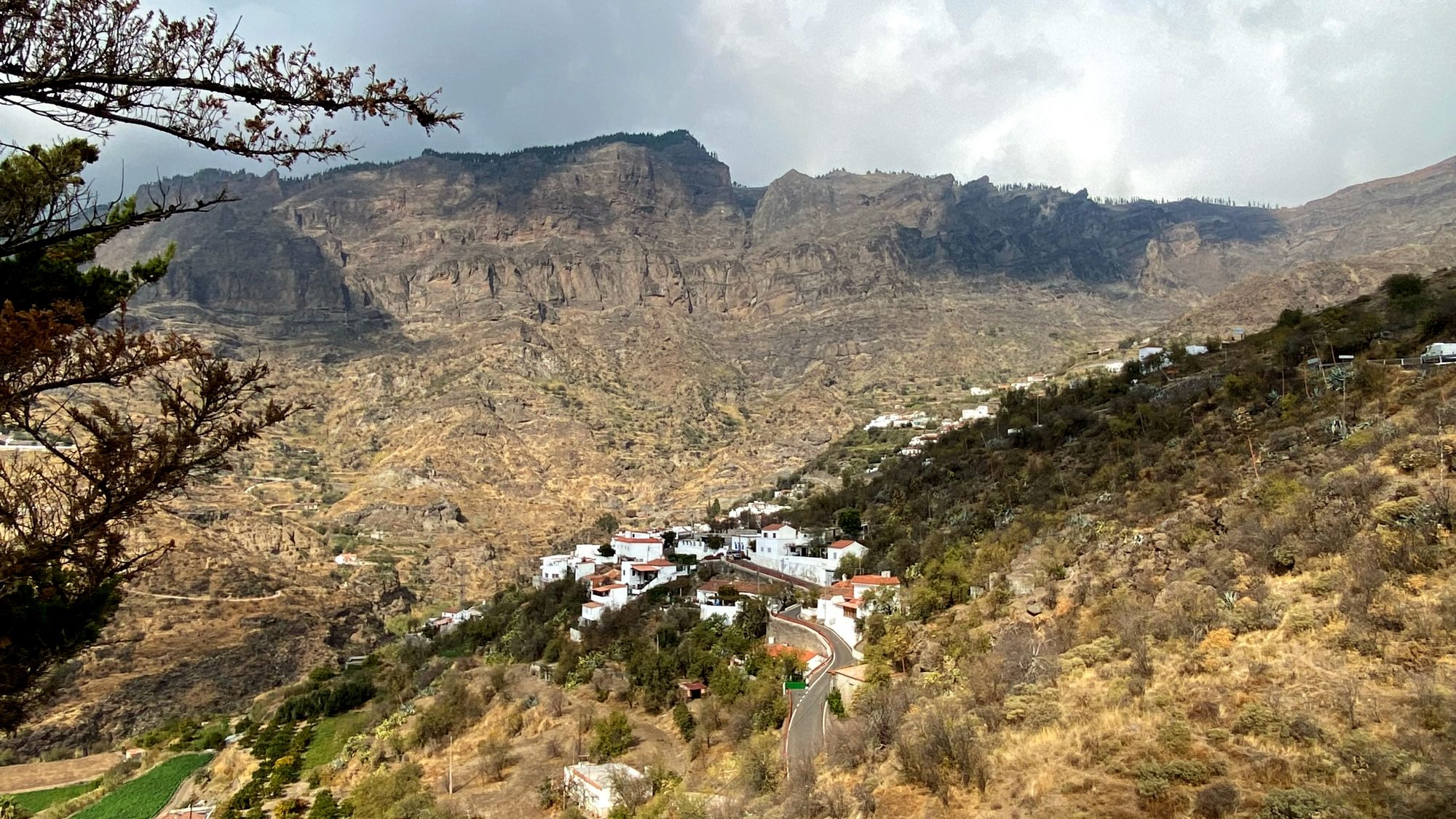 A pueblo blanco in the central mountains of Gran Canaria A white village in the central mountains of Gran Canaria