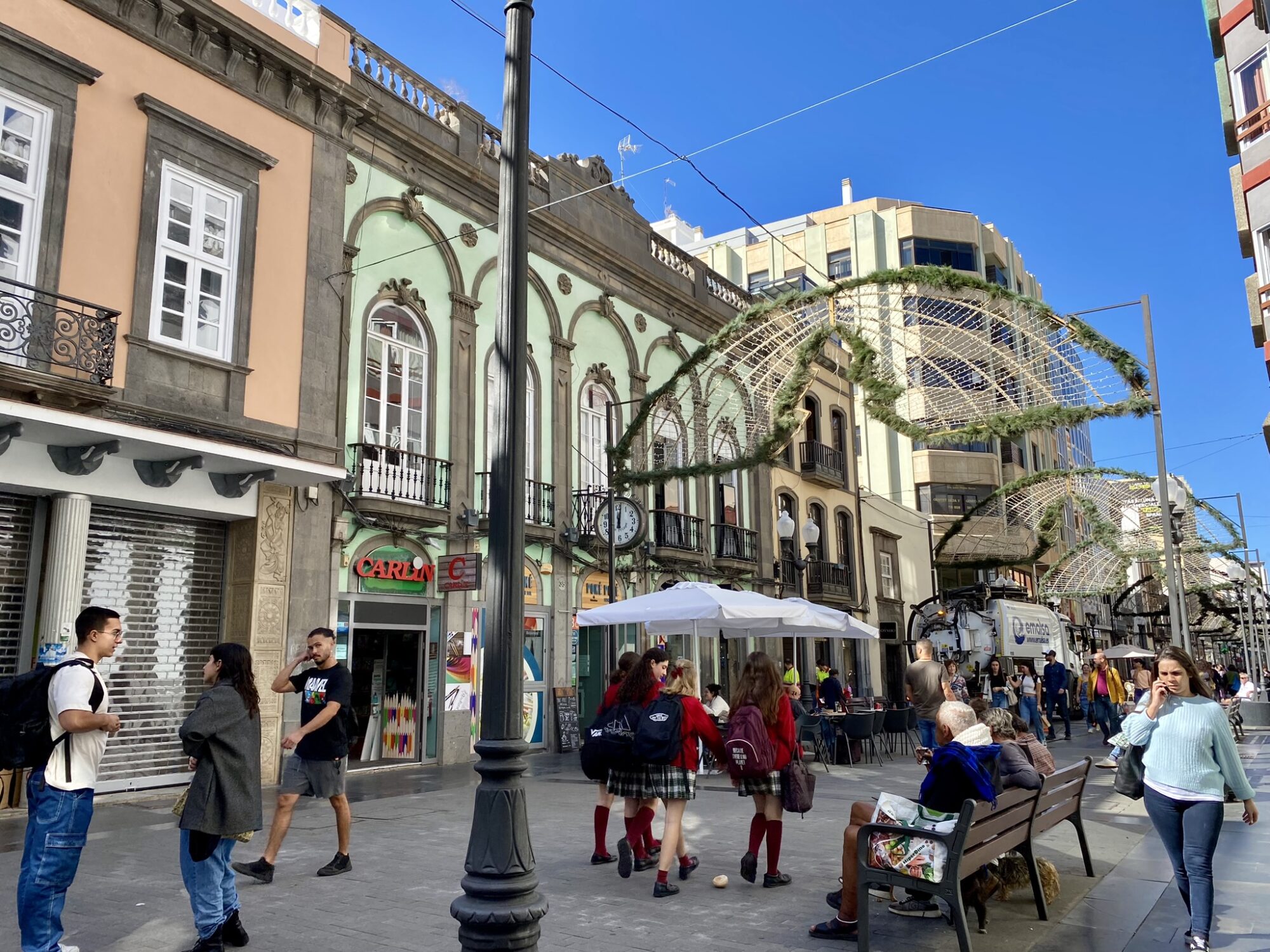 Las Palmas streets and squares: Calle Triana Calle Triana, the shopping street of Triana