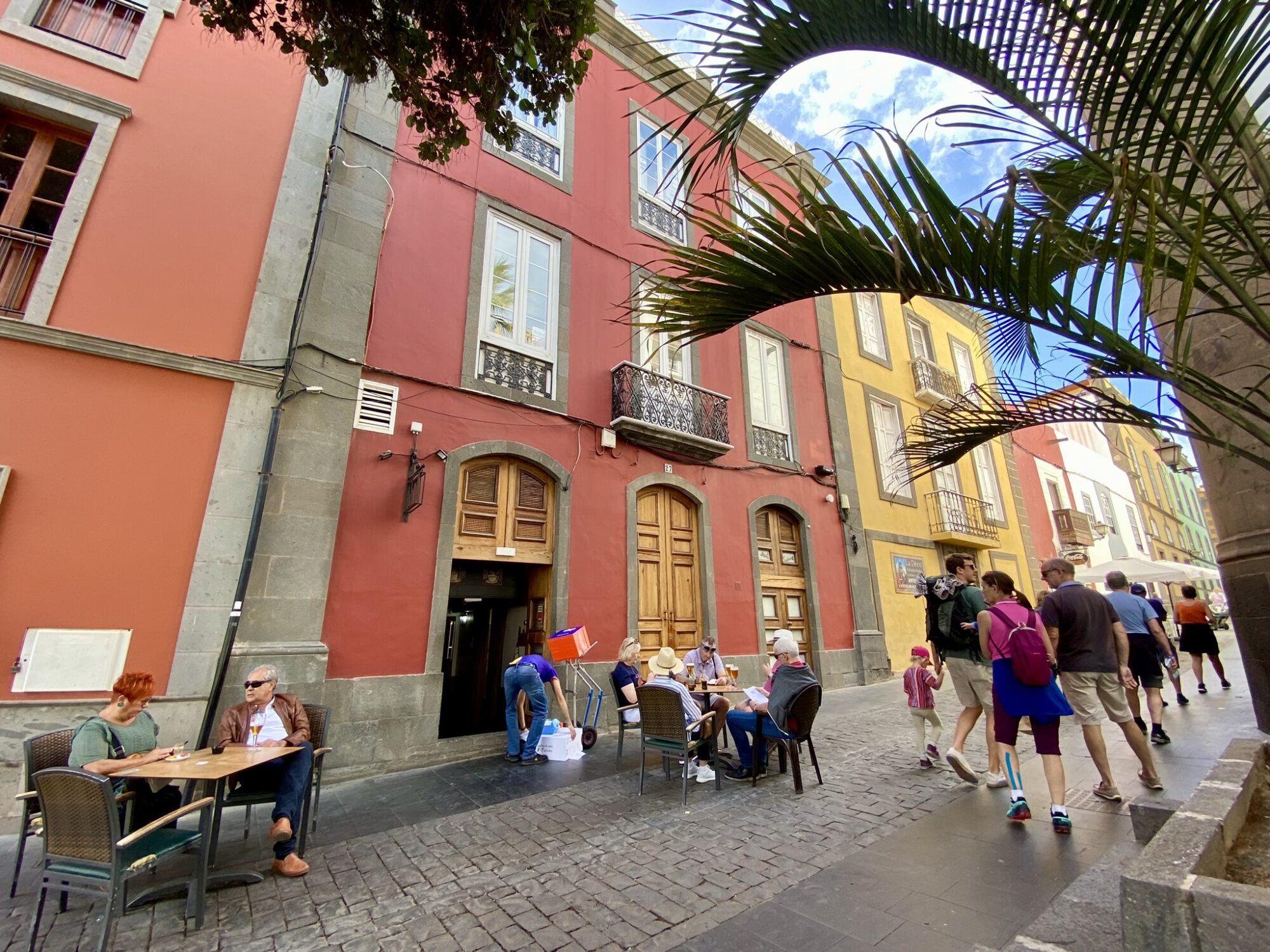 The colourful old town of Las Palmas, Gran Canaria